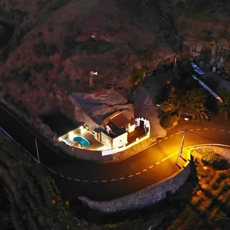 Casa Cueva El Caidero Country house Artenara